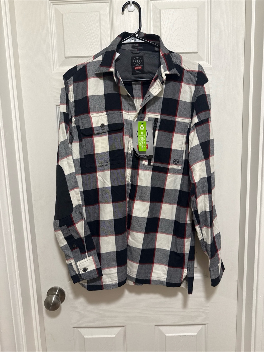 Wrangler Black, White & Red Plaid Button-Down Shirt